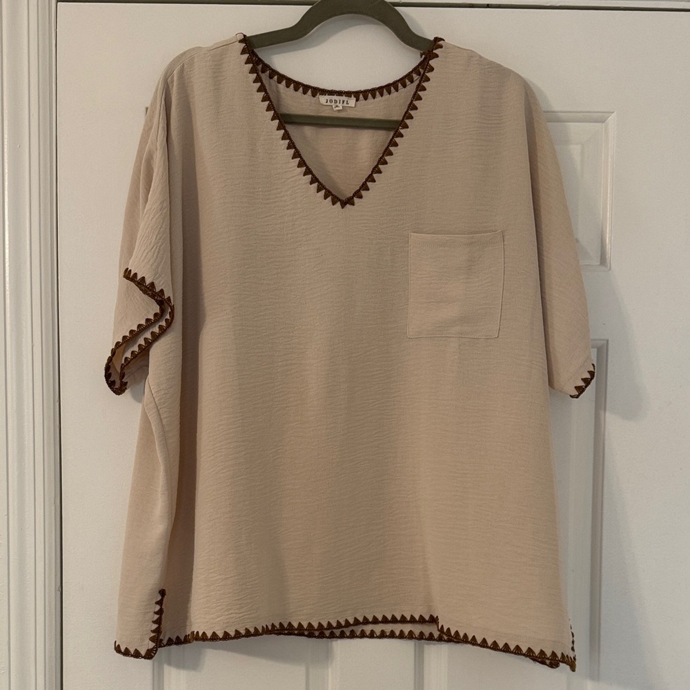 Jodifl Beige Short Sleeve Top with Brown Accents